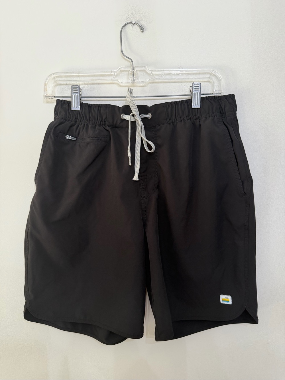 Vuori Banks Short Unlined 7” Black Athletic Workout Pockets Pull On Men’s M